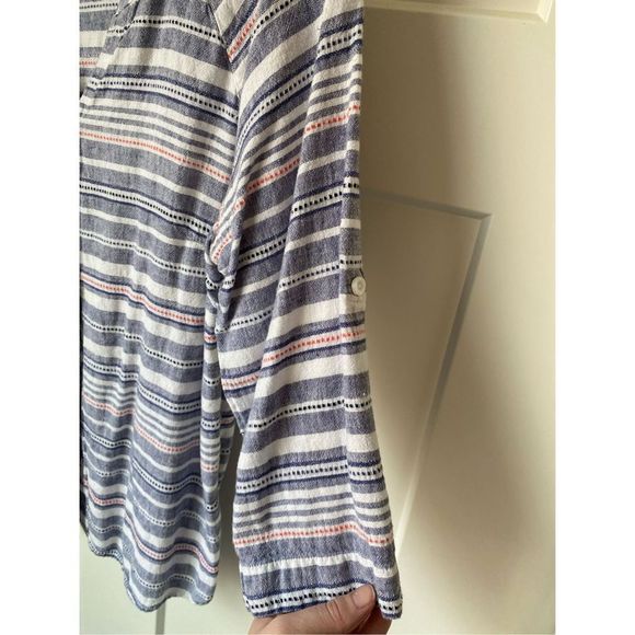 Christopher & Banks Button Down - Picture 4 of 4